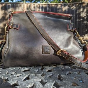 dooney bourke florentine leather medium zip crossbody hobo satchel brown t'moro